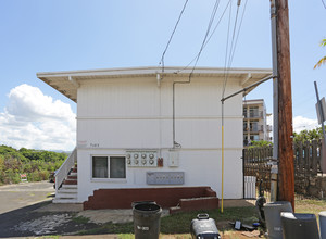 94-203 Aniani Pl in Waipahu, HI - Building Photo - Building Photo