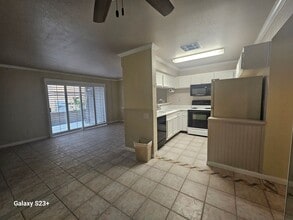 291 E Mel Ave in Palm Springs, CA - Foto de edificio - Building Photo