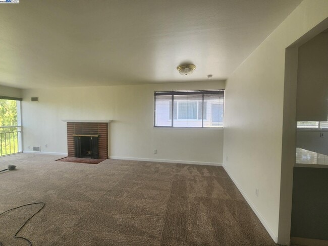 18751 Center St in Castro Valley, CA - Building Photo - Building Photo