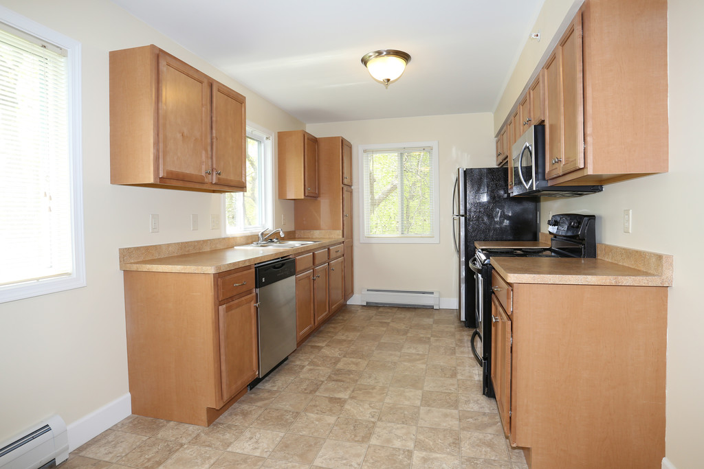 Brittany Woods Apartments in Rochester, NY