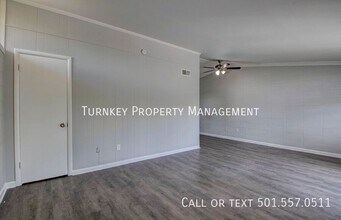 4700 Lynn Ln in North Little Rock, AR - Building Photo - Building Photo