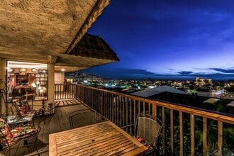 539 Avenue A in Redondo Beach, CA - Building Photo - Building Photo