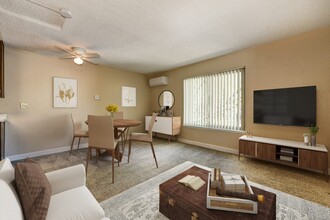 Hazel Wood Apartments in Orangevale, CA - Building Photo - Building Photo