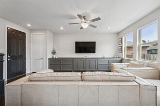 2536 Bozeman Ln in Carrollton, TX - Building Photo - Building Photo