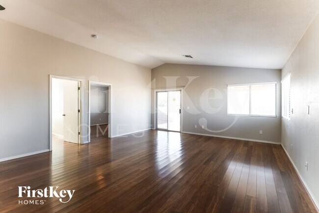 3236 W Vuelta De Los Mineros in Tucson, AZ - Building Photo - Building Photo