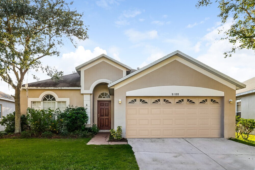 5100 Windingbrook Trail in Wesley Chapel, FL - Building Photo