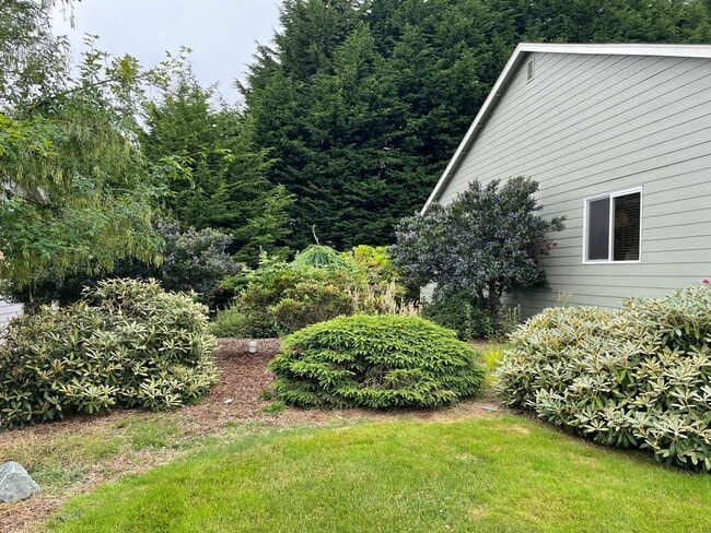 4880 Harbor Hills Dr in Freeland, WA - Building Photo - Building Photo