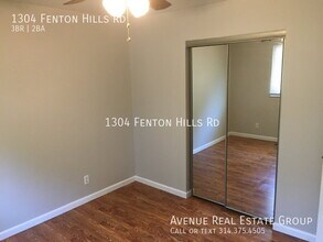 1304 Fenton Hills Rd in Fenton, MO - Building Photo - Building Photo
