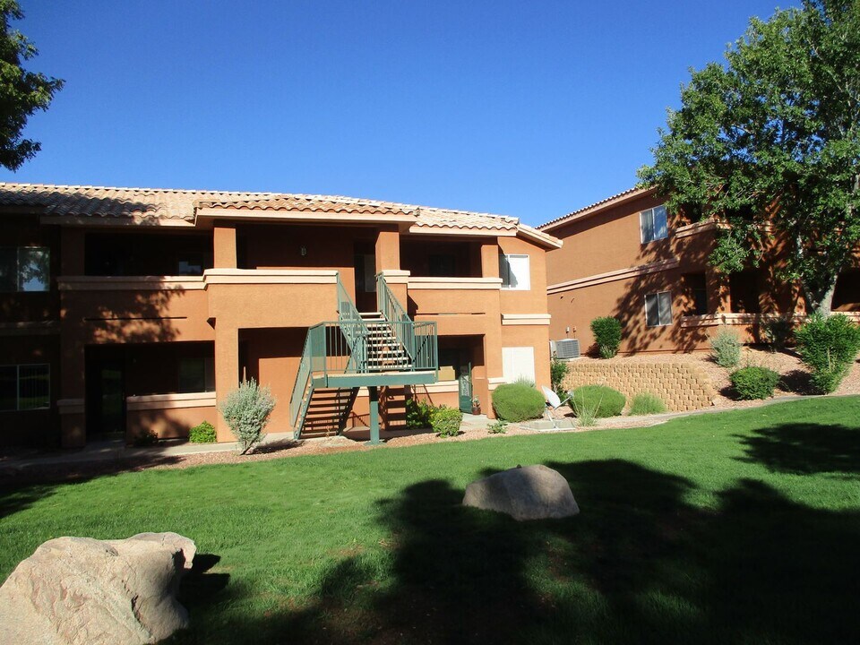 338 Colleen Ct in Mesquite, NV - Building Photo