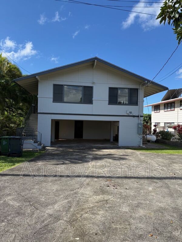 487 Luakini St in Honolulu, HI - Building Photo - Building Photo