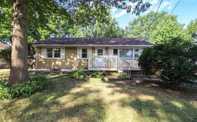 property at 3904 Bowdoin St