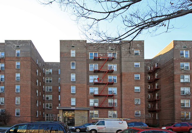 350 Sterling St in Brooklyn, NY - Building Photo - Building Photo