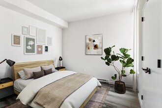 413 Summit Ave in Jersey City, NJ - Building Photo - Building Photo