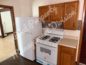 1407 E Reservoir St in Springfield, IL - Building Photo - Building Photo