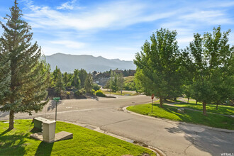 5122 Moose Hollow Dr in Eden, UT - Building Photo - Building Photo