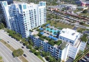 300 S Australian Ave in West Palm Beach, FL - Building Photo