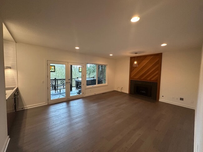 12 Partridge Ln in Lake Oswego, OR - Building Photo - Building Photo