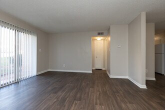 Arbor Glen Apartments in Spartanburg, SC - Foto de edificio - Interior Photo