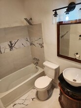 270 NE 191st St in Miami, FL - Building Photo - Building Photo