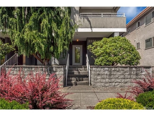2222 NW 58th St in Seattle, WA - Building Photo - Building Photo