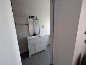 2352 N 29th St, Unit 3 in Philadelphia, PA - Building Photo - Building Photo