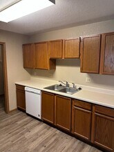 605 Scott Valley Ct in Jefferson City, MO - Building Photo - Building Photo