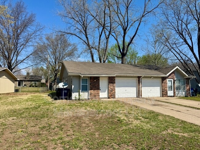 property at 3624 Brush Creek Dr