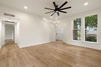 2118 Zephyr Ln in Round Rock, TX - Building Photo - Building Photo