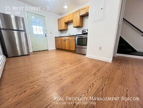 25 West St in Lebanon, NH - Building Photo - Building Photo