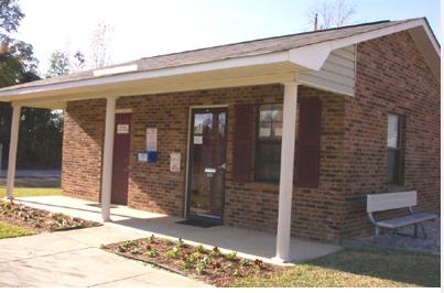 Cedar Terrace Apartments in Dillon, SC - Building Photo - Building Photo