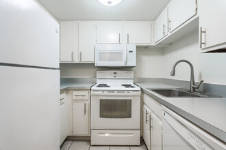 Geddes Hill Apartments in Ann Arbor, MI - Foto de edificio - Interior Photo