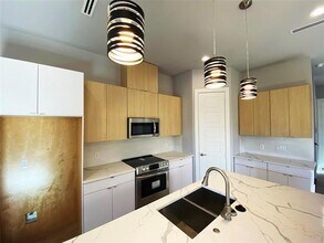 2603 Crossman Ave in Dallas, TX - Building Photo - Building Photo