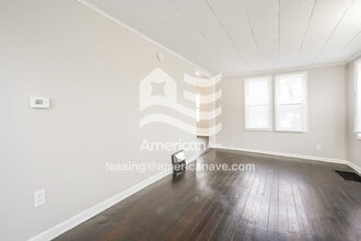 226 E Fairview Ave in South Bend, IN - Building Photo - Building Photo