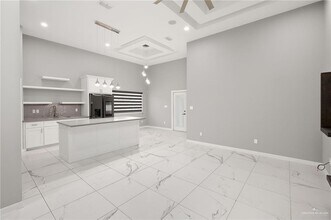 17 S 27th St in McAllen, TX - Building Photo - Building Photo