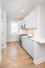 18 A Forest St, Unit #31 in Cambridge, MA - Building Photo - Building Photo