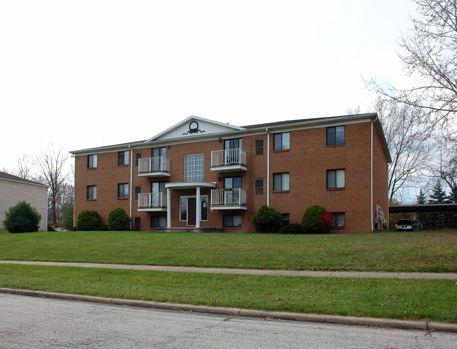 1200-1222 Harvard Dr in Warren, OH - Building Photo