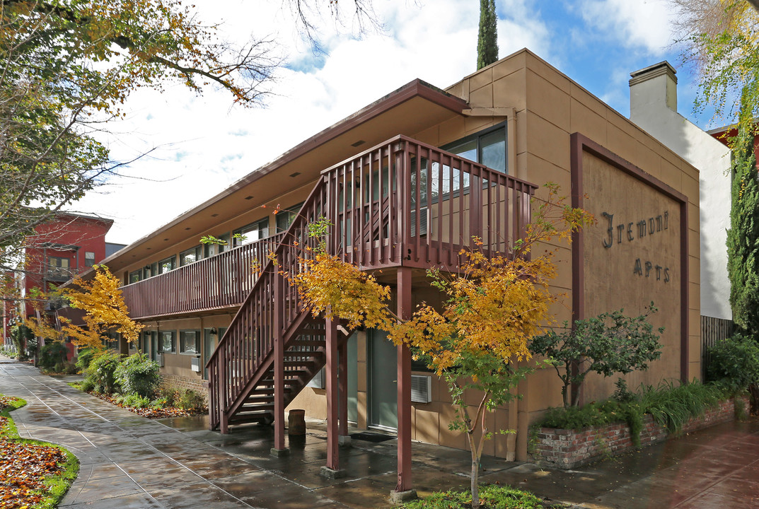 Fremont Apartments in Sacramento, CA - Building Photo