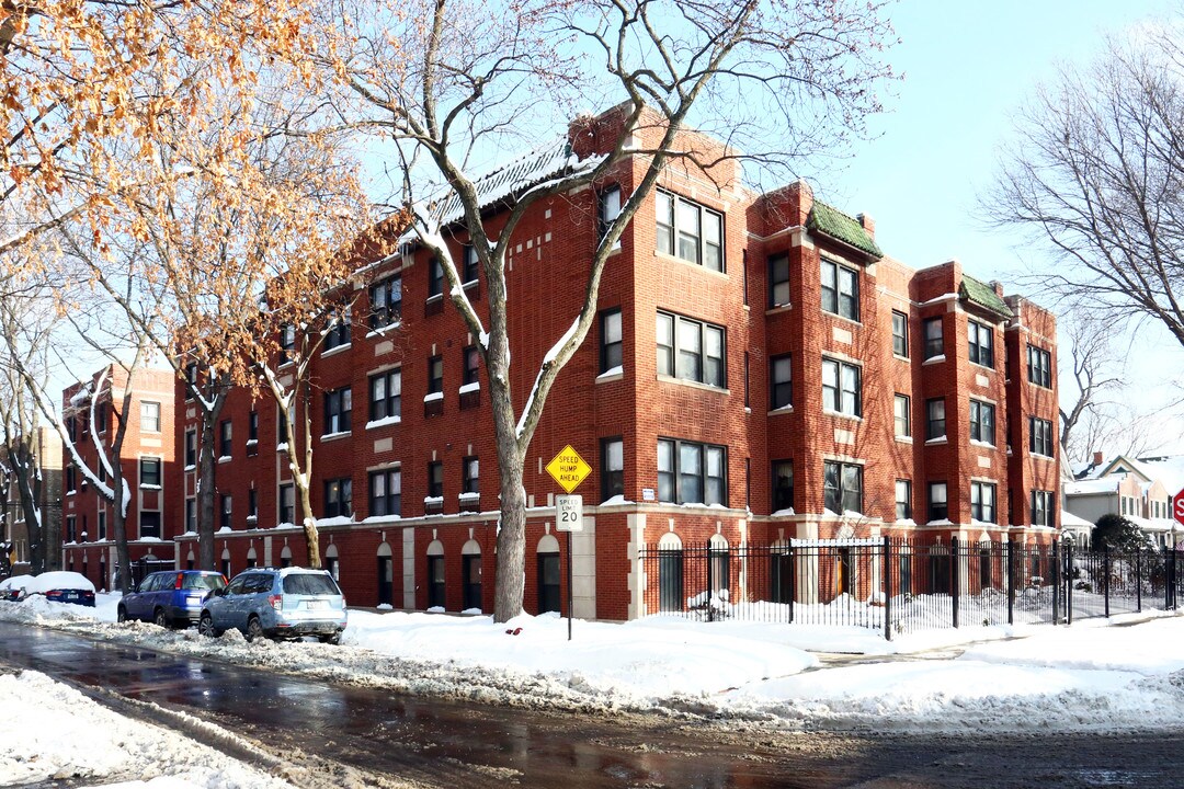 7001-7017 N Wolcott Ave in Chicago, IL - Building Photo