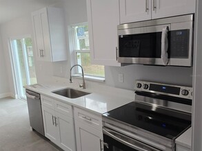 13844 SW 104 Ln in Dunnellon, FL - Building Photo - Building Photo