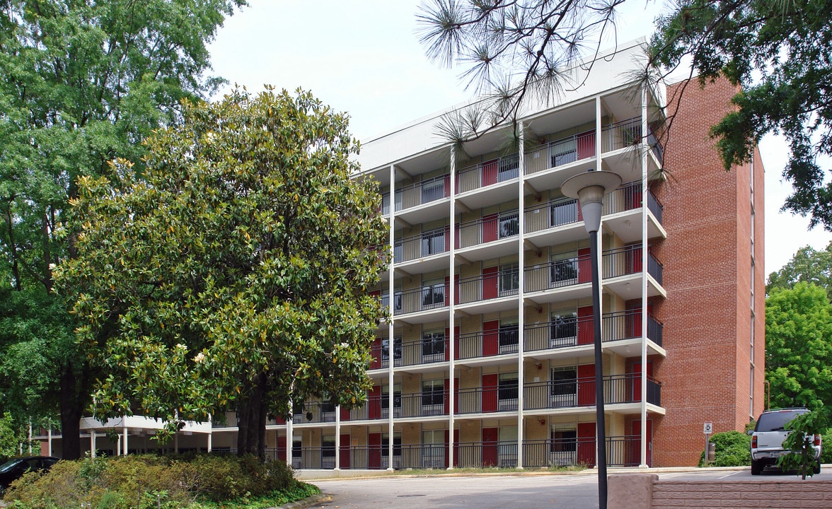 North Residence Hall in Raleigh, NC - Building Photo