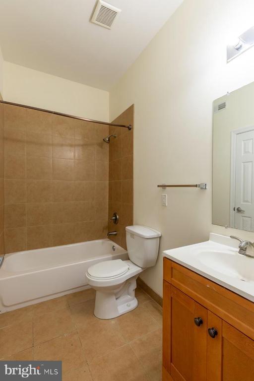 1017 Dorrance St in Philadelphia, PA - Building Photo - Building Photo