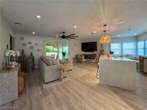 1495 Blue Point Ave in Naples, FL - Building Photo - Building Photo