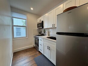 348 Warburton Ave in Hastings On Hudson, NY - Building Photo - Building Photo