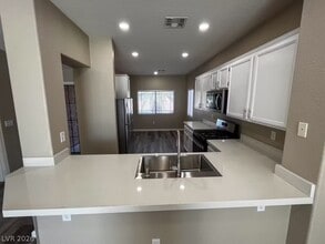 8105 Guava Nectar Ave in Las Vegas, NV - Building Photo - Building Photo