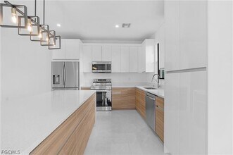 2001 NW 25th Ave in Cape Coral, FL - Building Photo - Building Photo