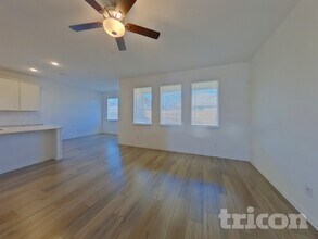 509 Macdonald Wy in Fate, TX - Foto de edificio - Building Photo