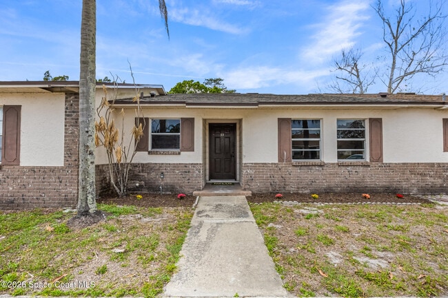 property at 1514 Clearlake Rd