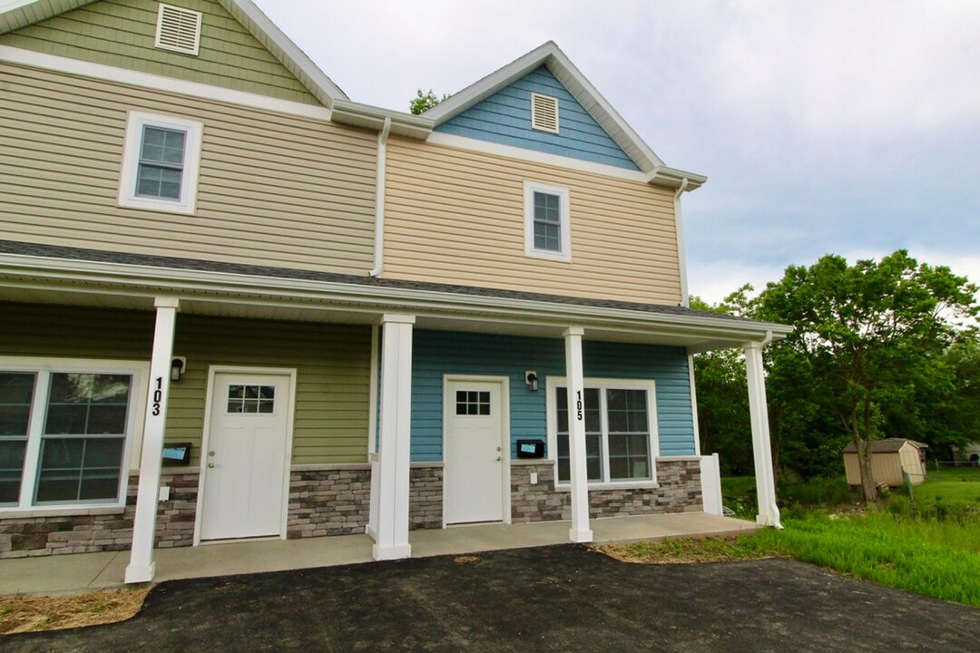 105 Suter St in Harrisonburg, VA - Building Photo