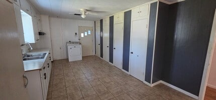 240 Grand St in Eunice, LA - Building Photo - Building Photo