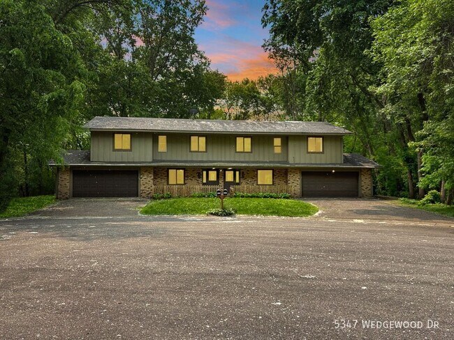 property at 5347 Wedgewood Dr